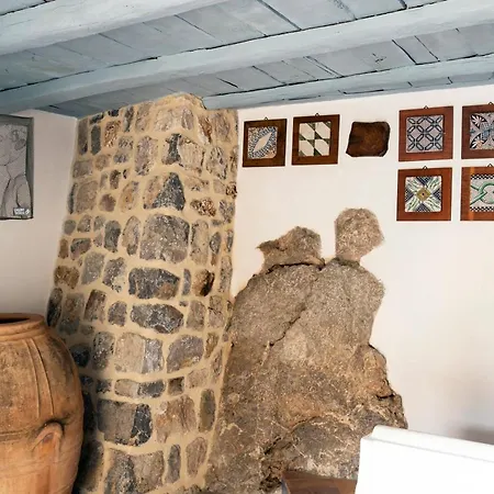 Palazzo Santa Maria - Fondazione Meeting Del Mare C.r.e.a. * Camerota